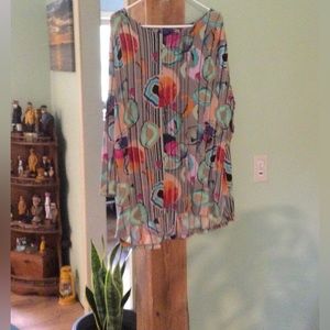 Parsley and Sage hi-lo tunic top